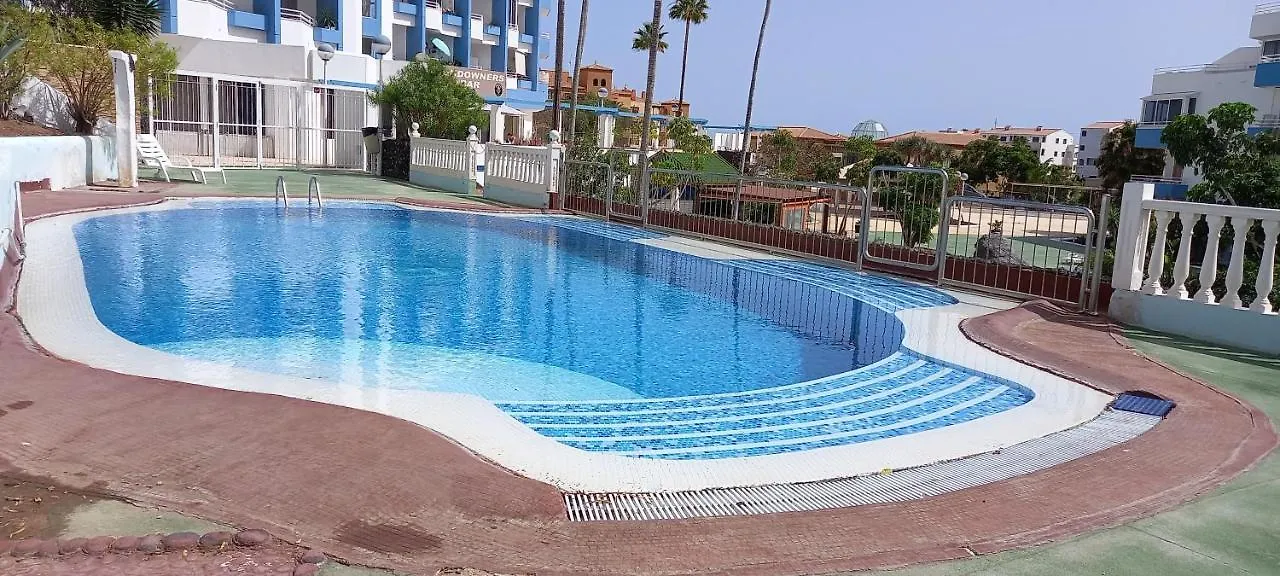 Luminoso Apartamento Con Piscina San Miguel de Abona Apartment